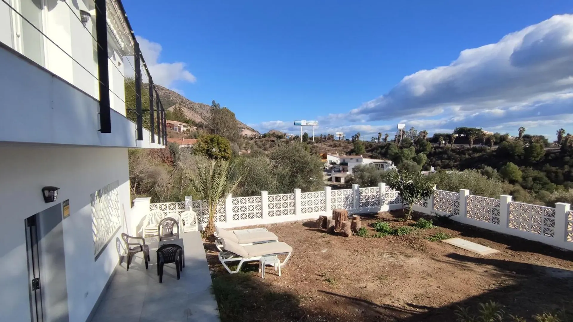 Planta Independiente En Villa Primavera Mijas 0*,